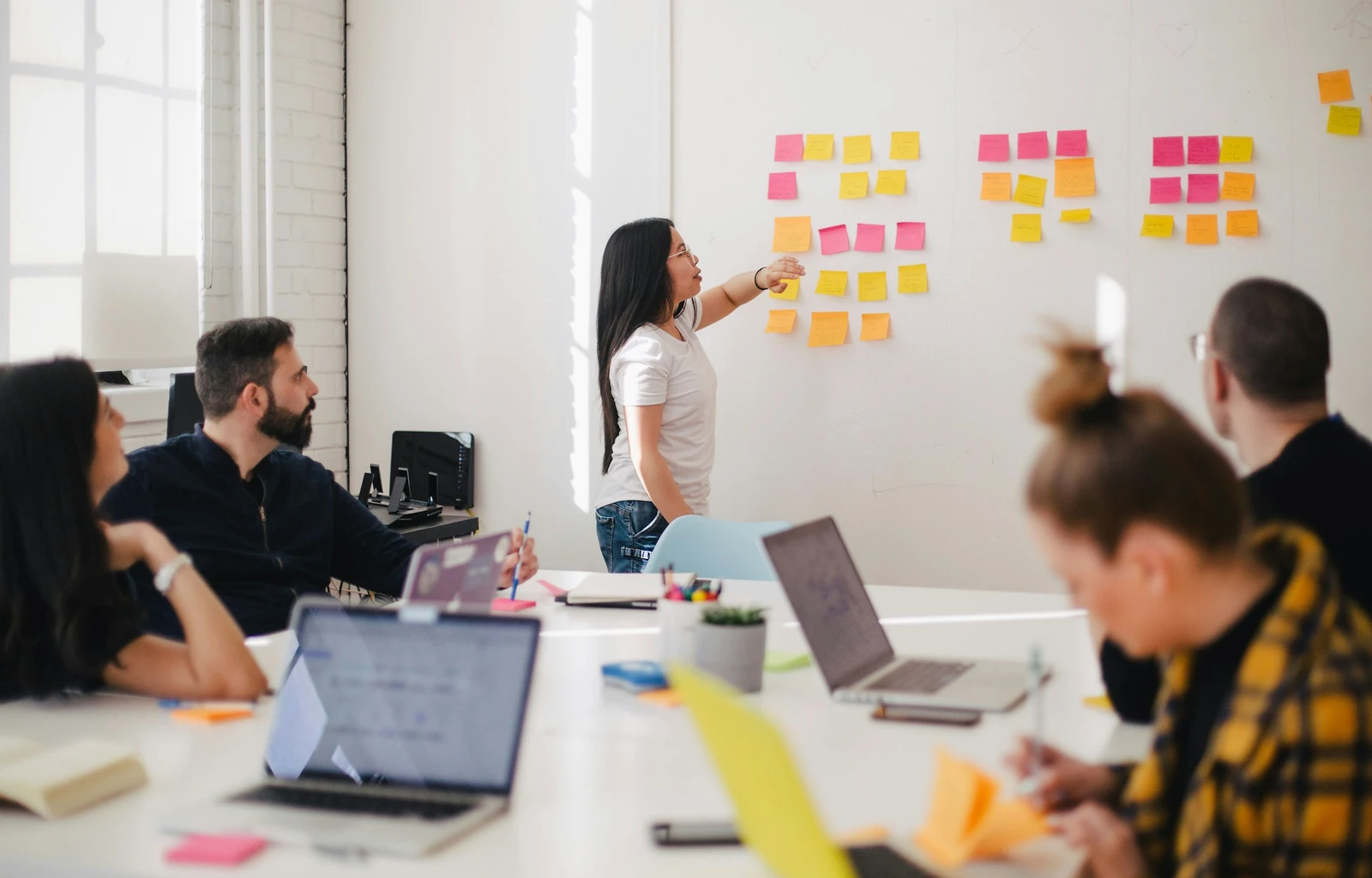 Agenturen & Marketing · Branchenmotiv